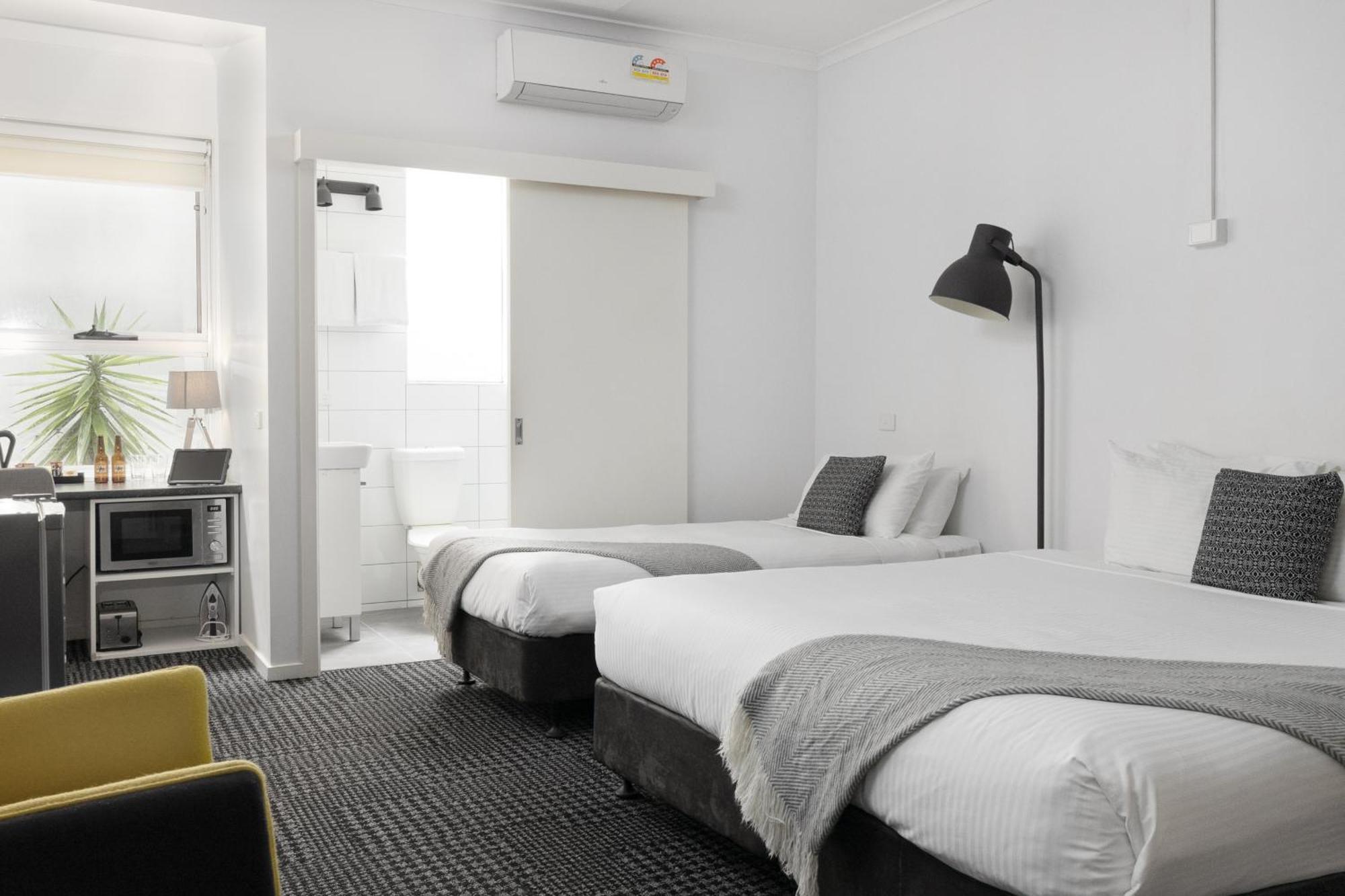 סייל Siesta Central Apartments מראה חיצוני תמונה