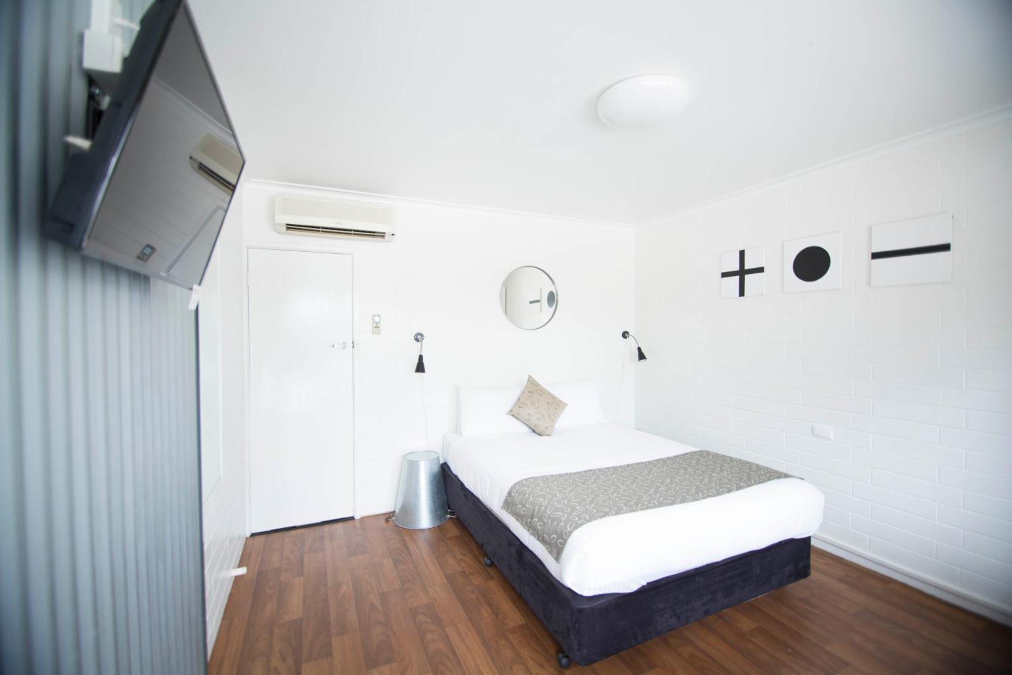 סייל Siesta Central Apartments מראה חיצוני תמונה