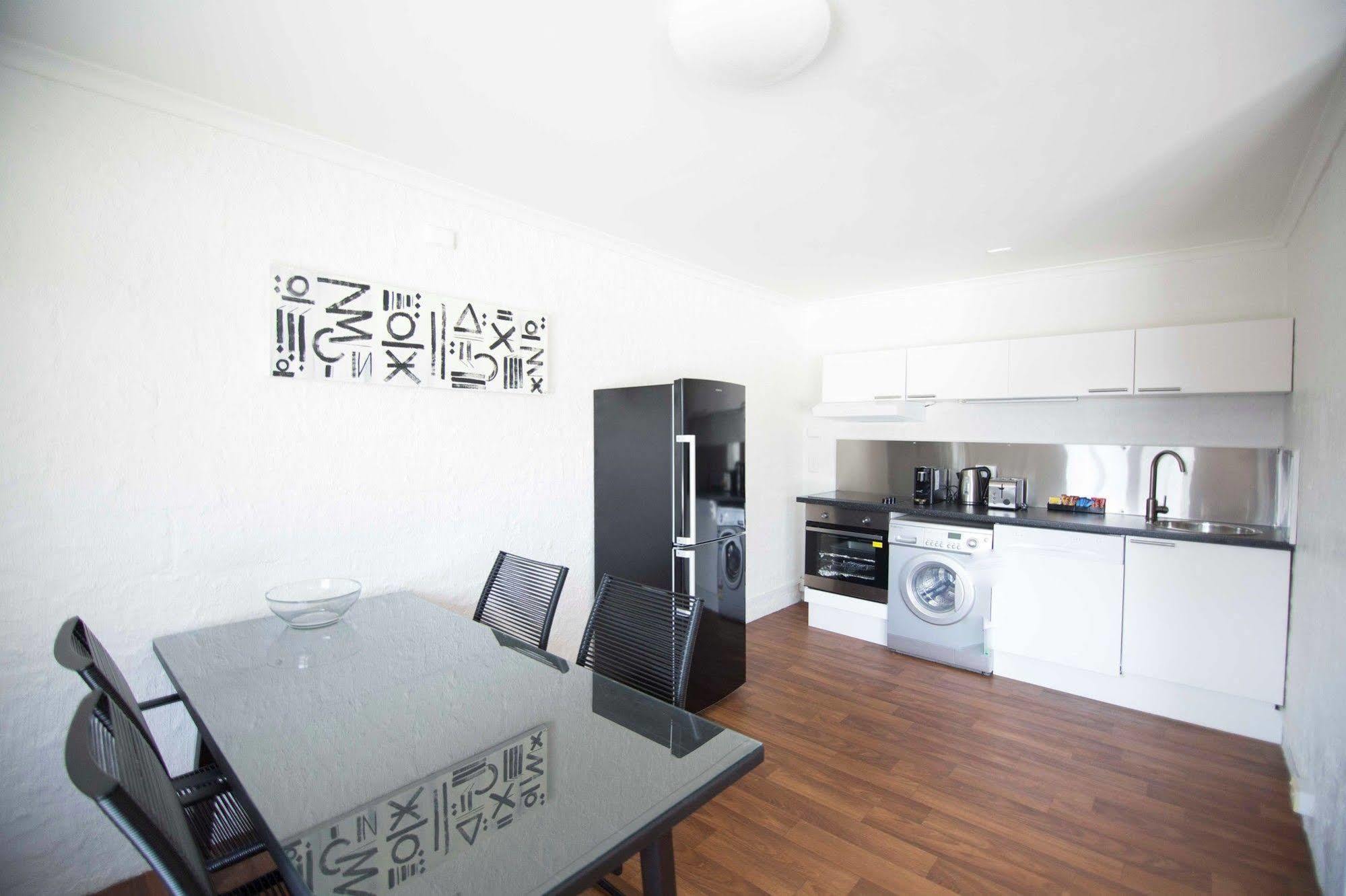 סייל Siesta Central Apartments מראה חיצוני תמונה