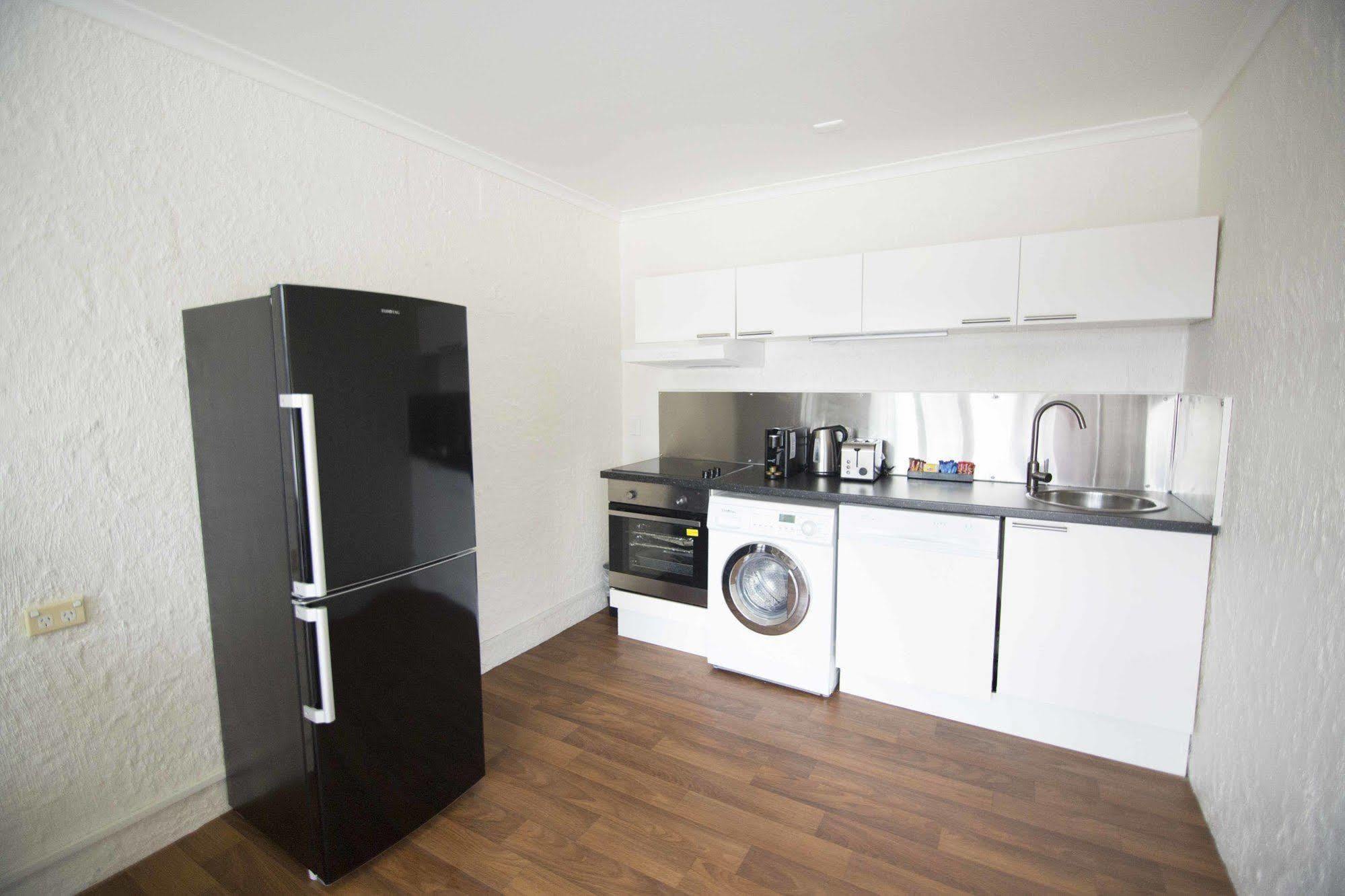סייל Siesta Central Apartments מראה חיצוני תמונה